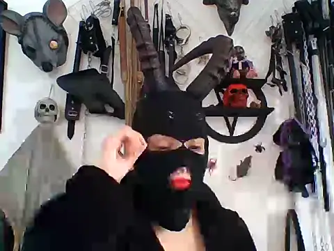 FeticheMacabre online show from 07/05/26, 05:20