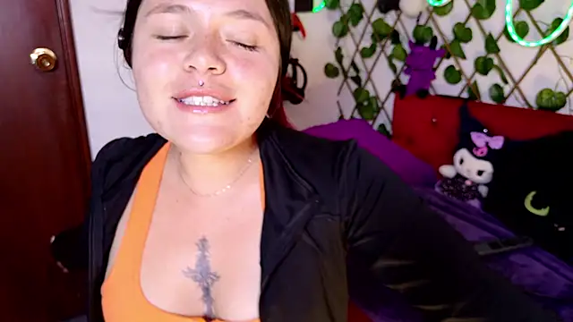 Snapshot of _kalypso_ chatting on 04/08/26, 08:31 kalypso online show from 04/08/26, 08:31