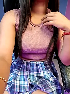 Aditi 1 online show from 02/21/25, 12:38