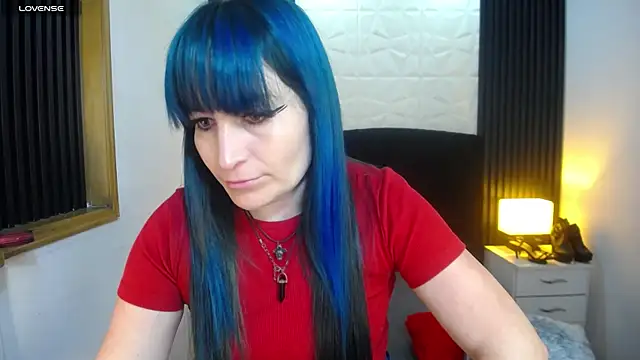 alicia moom online show from 12/07/24, 01:51