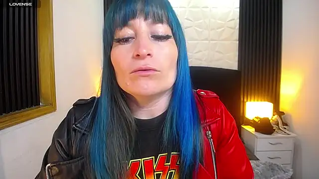 alicia moom online show from 12/19/24, 08:34