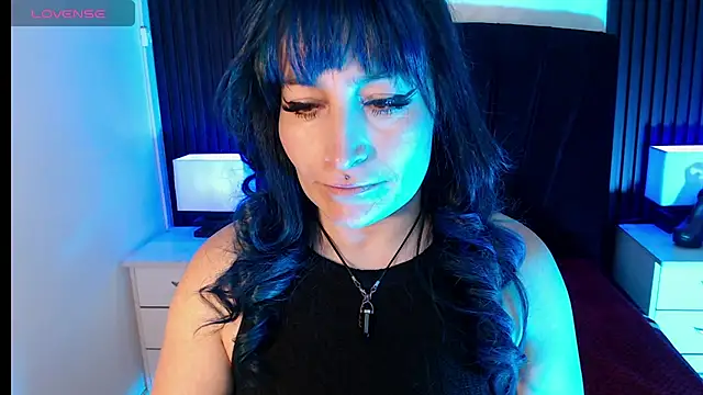 alicia moom online show from 07/10/26, 07:38