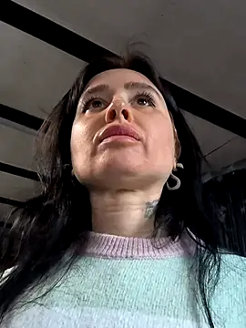 KikiXRed online show from 03/19/25, 03:19