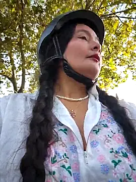 bellapaty online show from 09/13/25, 06:46