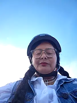 bellapaty online show from 04/29/26, 05:30