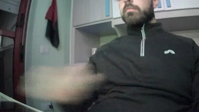 michele1500 online show from 11/26/25, 04:52