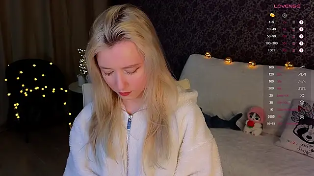 Snapshot of Arveni chatting on 01/20/25, 06:32 Arveni online show from 01/20/25, 06:32