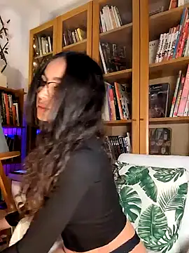 Snapshot of Naughty-Jessie chatting on 02/05/25, 12:42 Naughty-Jessie online show from 02/05/25, 12:42