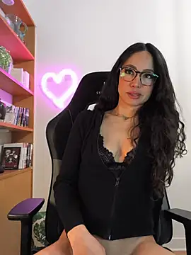 Snapshot of Naughty-Jessie chatting on 02/06/26, 10:40 Naughty-Jessie online show from 02/06/26, 10:40