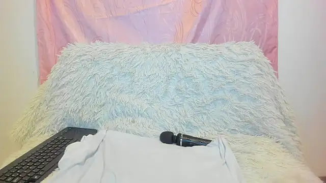 iisabella gonzalez online show from 11/12/25, 05:41