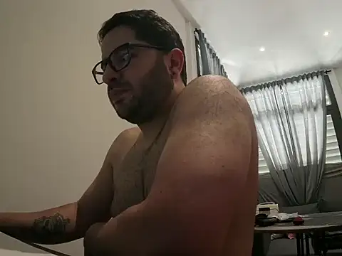 CamiolfeHotXxx online show from 05/19/26, 08:42