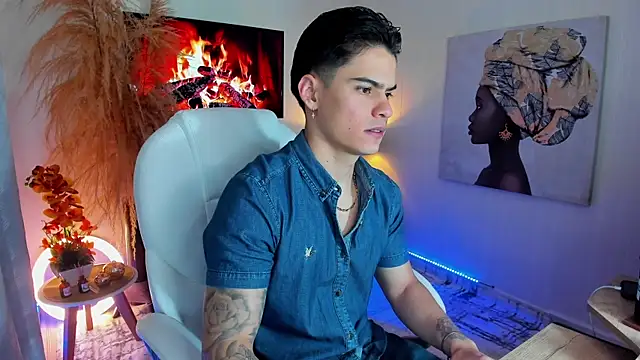 Snapshot of Matias_Murrier chatting on 10/08/25, 11:41 Matias Murrier online show from 10/08/25, 11:41