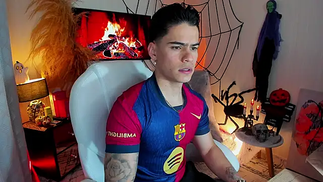 Snapshot of Matias_Murrier chatting on 10/26/25, 11:38 Matias Murrier online show from 10/26/25, 11:38