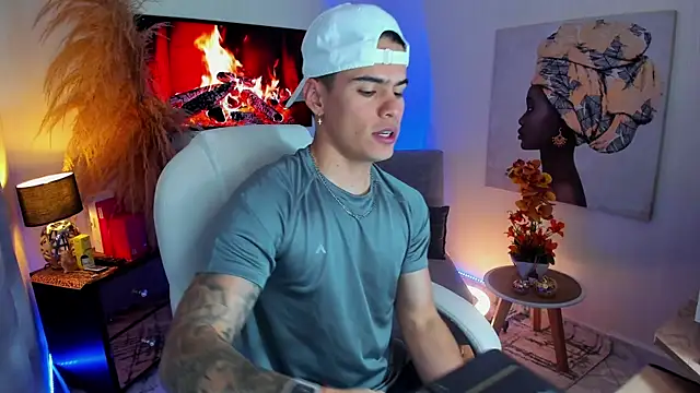 Snapshot of Matias_Murrier chatting on 11/03/25, 11:44 Matias Murrier online show from 11/03/25, 11:44