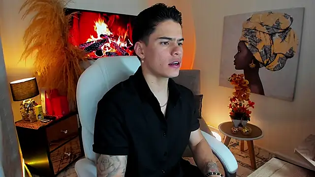 Snapshot of Matias_Murrier chatting on 11/04/25, 12:37 Matias Murrier online show from 11/04/25, 12:37