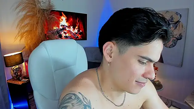 Snapshot of Matias_Murrier chatting on 12/15/25, 01:04 Matias Murrier online show from 12/15/25, 01:04