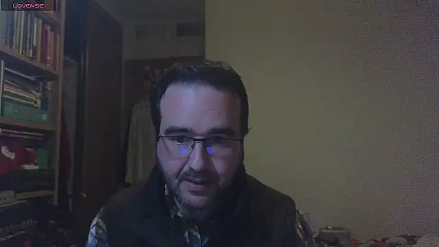 curiosillo83 online show from 02/07/25, 03:08