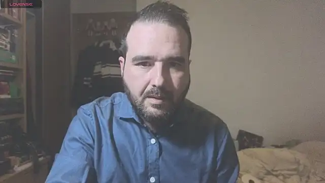 curiosillo83 online show from 02/17/25, 04:48