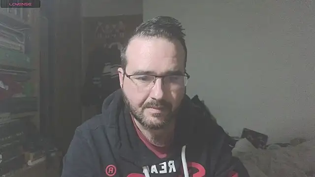 curiosillo83 online show from 02/18/25, 07:19