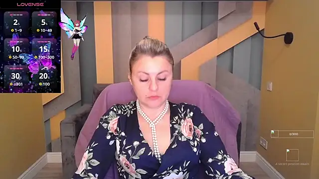 Snapshot of Candy_Long chatting on 11/04/25, 06:34 Candy Long online show from 11/04/25, 06:34