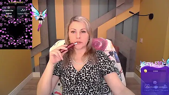 Candy Long online show from 01/15/26, 06:40