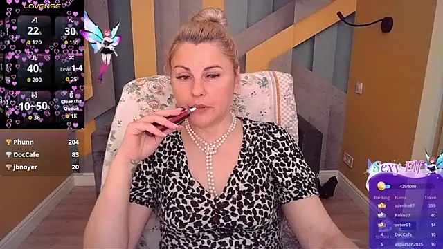Candy Long online show from 05/22/26, 06:53
