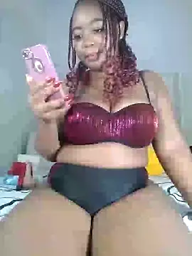 Snapshot of Sexypresh302 chatting on 02/14/25, 02:39 Sexypresh302 online show from 02/14/25, 02:39
