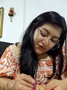 Sakura 0505 online show from 12/03/24, 11:24