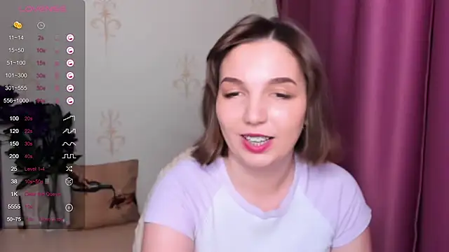 KindHazelHere  online show from 01/09/25, 11:03