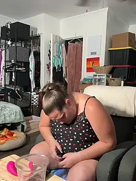 Sexynikki6969xh online show from 08/05/26, 12:46
