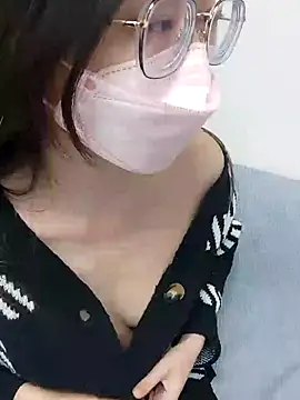 Lu Nana online show from 12/09/24, 02:56