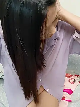 Lu Nana online show from 02/24/25, 08:14