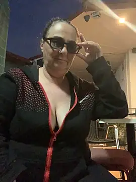 eroticjessitop online show from 03/18/25, 07:42