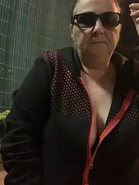 eroticjessitop online show from 03/22/25, 08:04