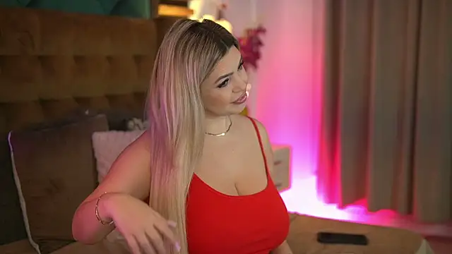 SophieBoobsX online show from 11/26/25, 06:47