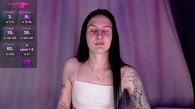 NiaEllis online show from 03/20/25, 11:02