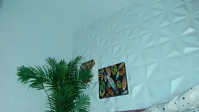 Snapshot of Hellen_Sky chatting on 11/26/25, 07:15 Hellen Sky online show from 11/26/25, 07:15