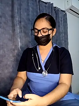 MEGAN X0XX online show from 12/18/25, 09:43