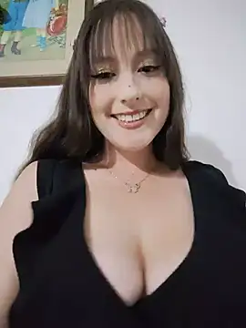 Snapshot of Belly_Rosse chatting on 07/21/26, 02:52 Belly Rosse online show from 07/21/26, 02:52