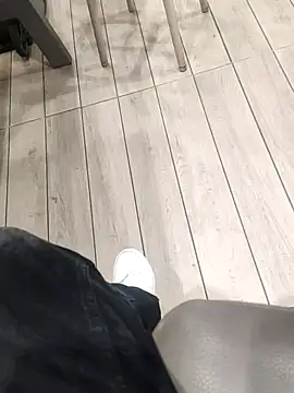 zzen online show from 12/18/25, 03:29