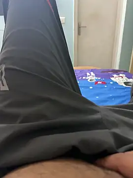 yourheroforfun online show from 10/27/25, 06:34