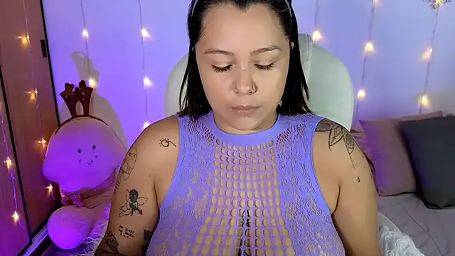bigbooty-30 online show from 12/18/24, 01:02