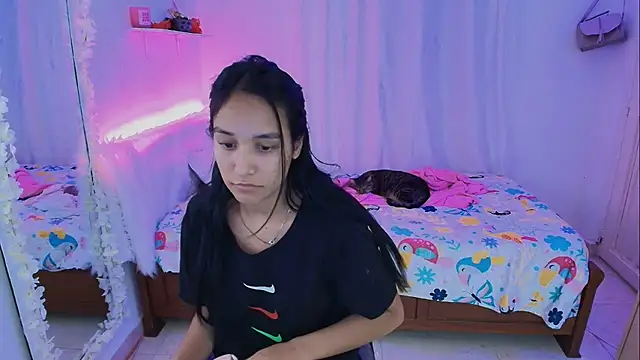 Snapshot of Nanami_19 chatting on 10/11/25, 07:34 Nanami 19 online show from 10/11/25, 07:34