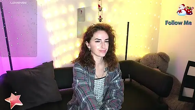 xx adrihanna xx online show from 12/23/24, 06:00