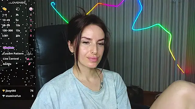 xx adrihanna xx online show from 07/24/26, 06:06