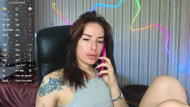 xx adrihanna xx online show from 07/27/26, 07:37