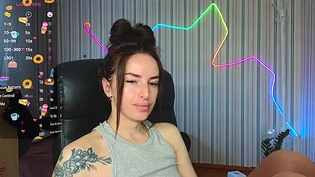 xx adrihanna xx online show from 07/30/26, 05:39