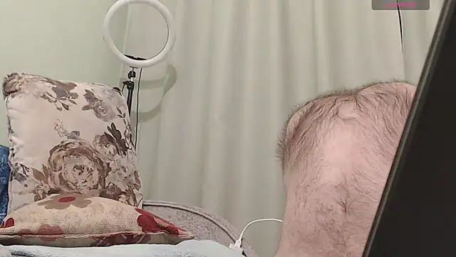Snapshot of hairymonk1988S chatting on 03/16/25, 01:17 hairymonk1988S online show from 03/16/25, 01:17