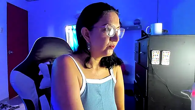 Angelblue  online show from 05/20/26, 02:01