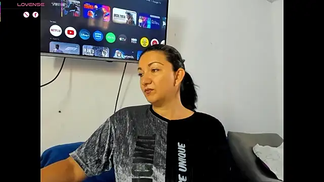 Angelblue  online show from 06/01/26, 01:46